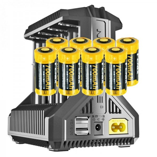 Batterie Li-ion CR123 de 8 pièces avec 3,7 volts, 760mAh et 8 fois le chargeur rapide