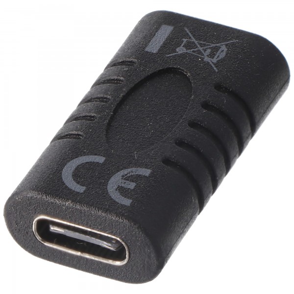 Adaptateur USB-C ™ à USB-C ™ pour la connexion facile de deux câbles USB-C ™, noir