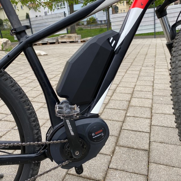 Batterie pour vélo électrique 745Wh adaptée au variateur Cube Reaction One Bosch Performance Line CX